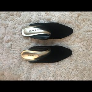 Chinese Laundry Flats